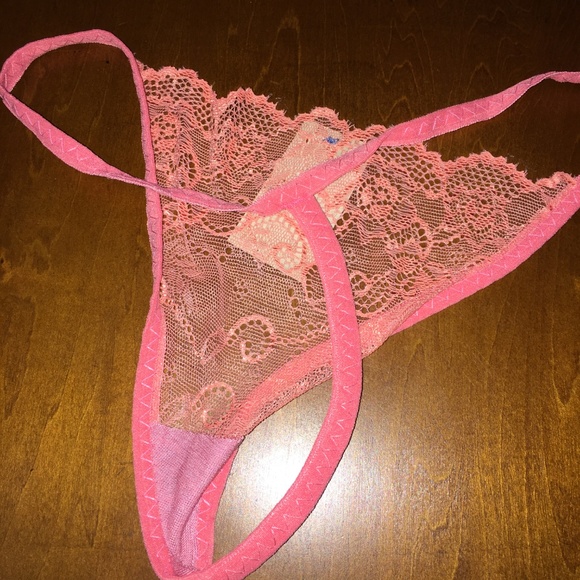THONG LACEY AND SEXY SIZE SMALL TO MEDIUM THONGS - Picture 8 of 8